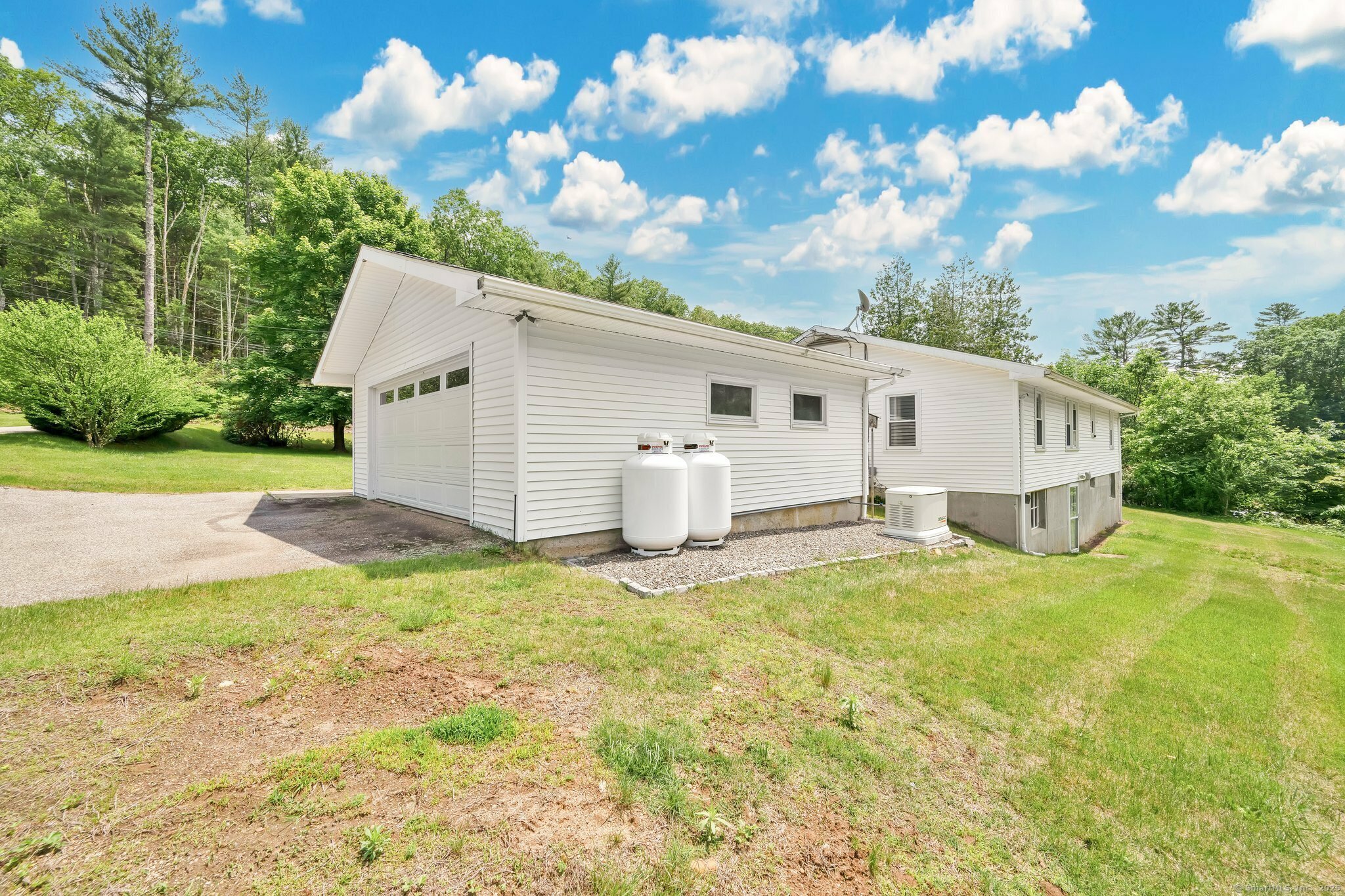 Property Photo: 25 Schofield Road CT 06279