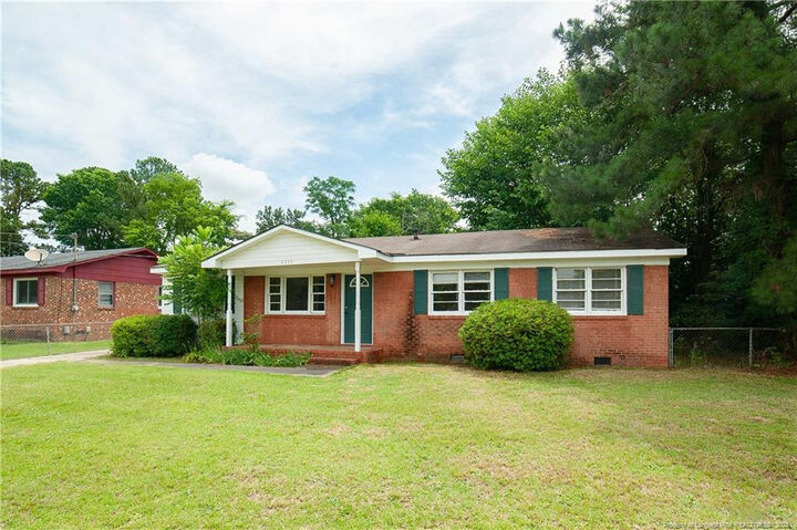 Property Photo: 6310 Glenlea Circle NC 28314