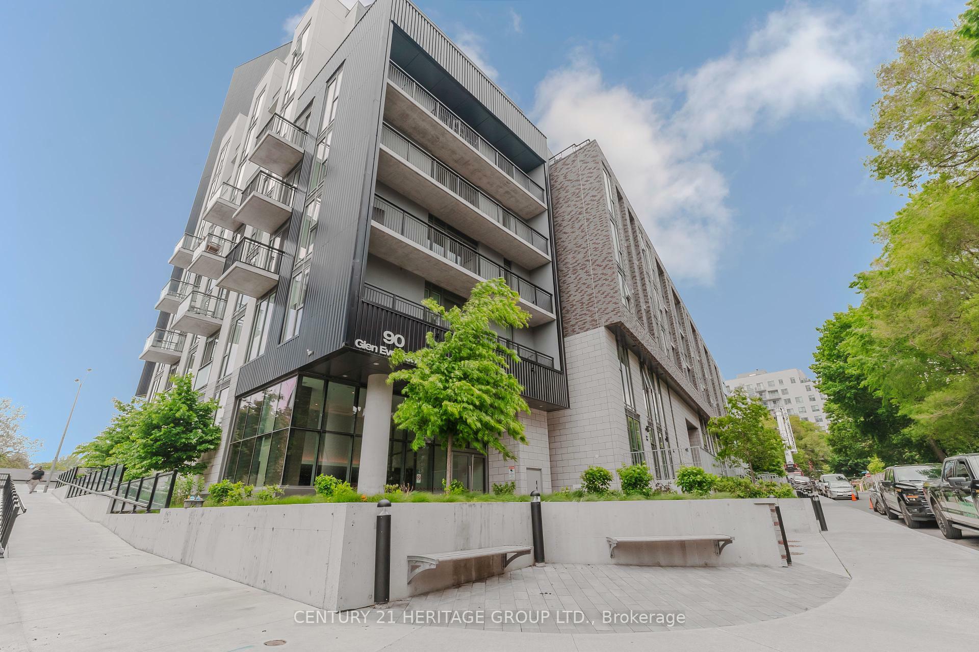 Property Photo: 90 Glen Everest Road 912 ON M1N 0C3