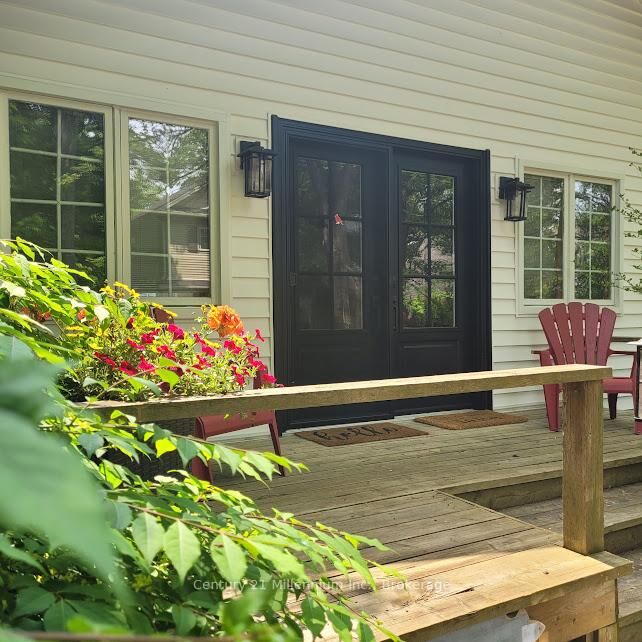 Property Photo:  19 Hastings Avenue  ON L0L 1P0 