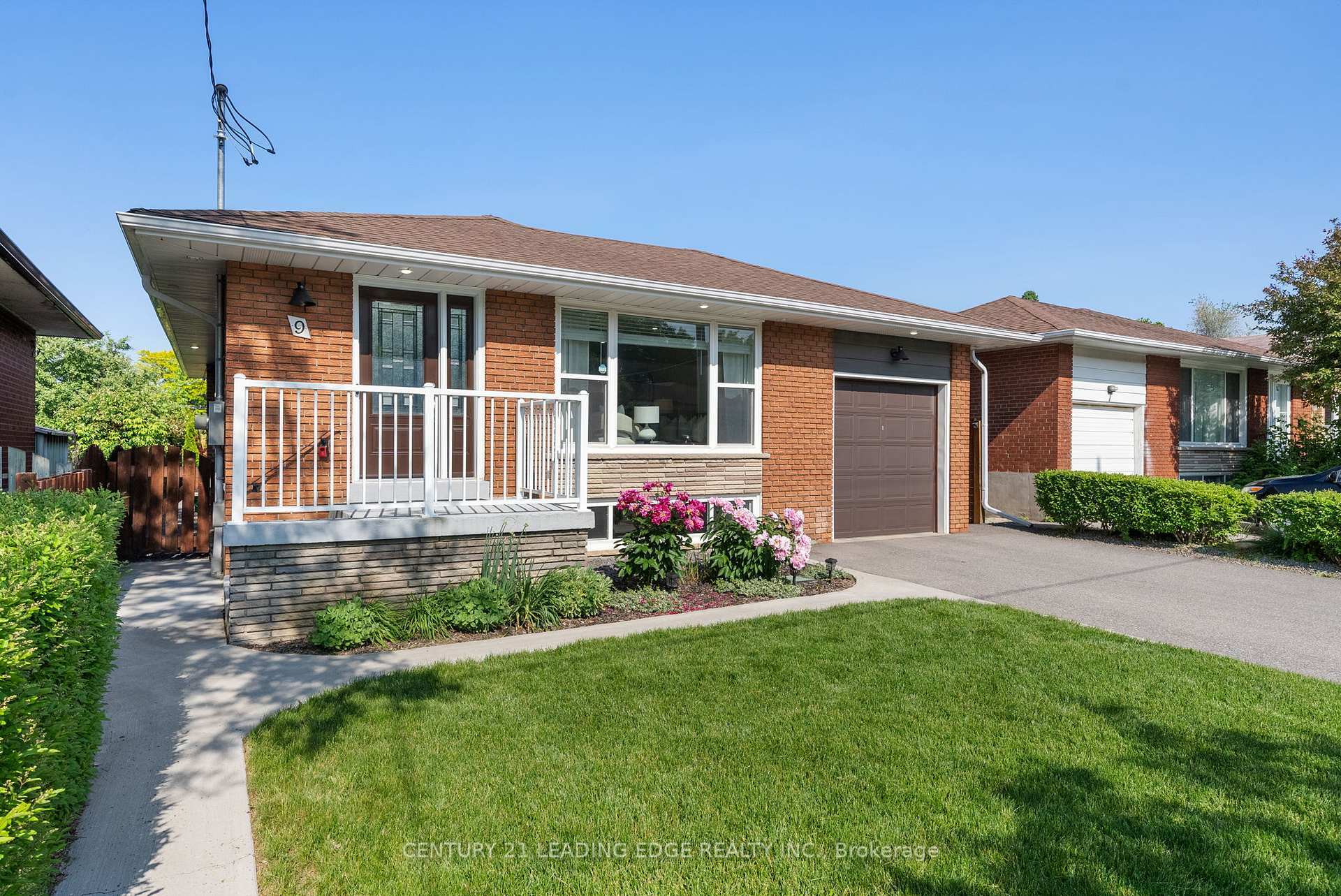 Property Photo: 9 Neddie Drive ON M1T 2S9