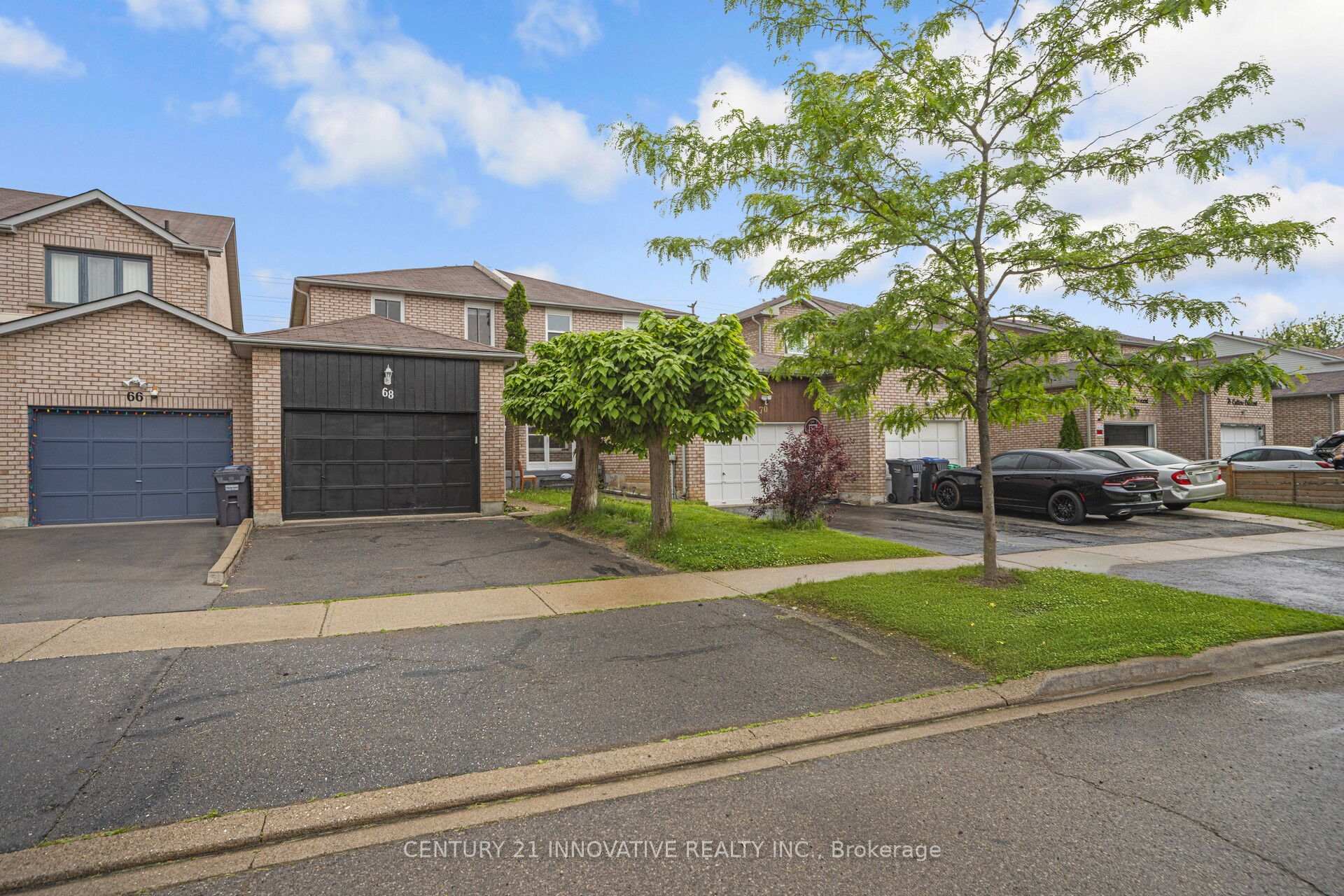 Photo de la propriété: 68 Cutters Crescent ON L6Y 4J9