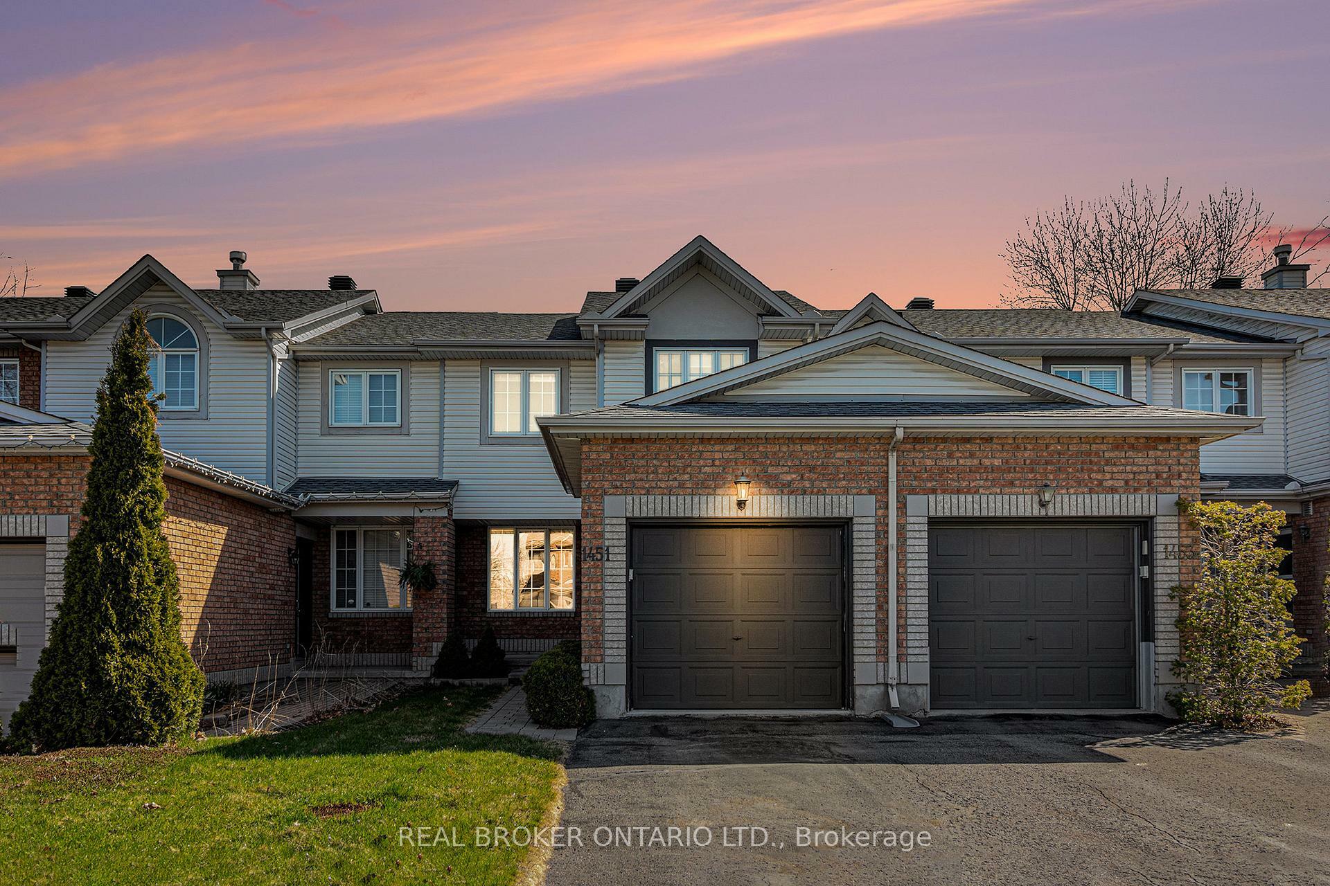 Property Photo: 1451 Bonneville Crescent ON K1C 7N2