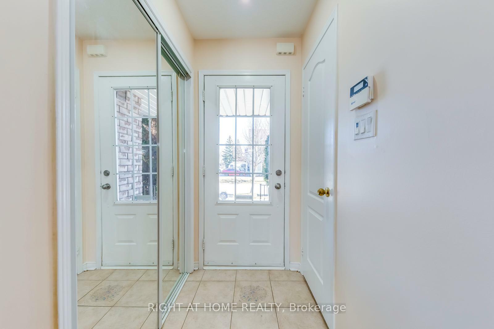 Property Photo: 26 Oglevie Drive ON L1R 2Y4