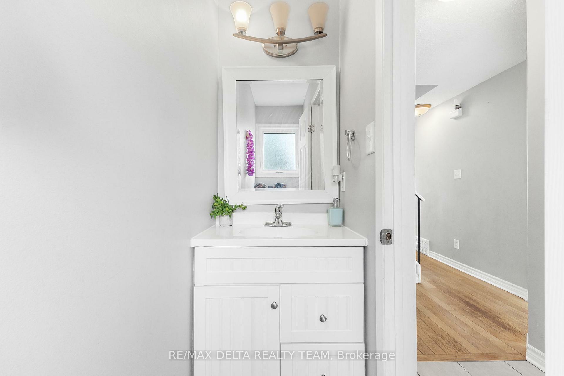 Photo de la propriété: 1401 Coulter Place ON K1E 3H9