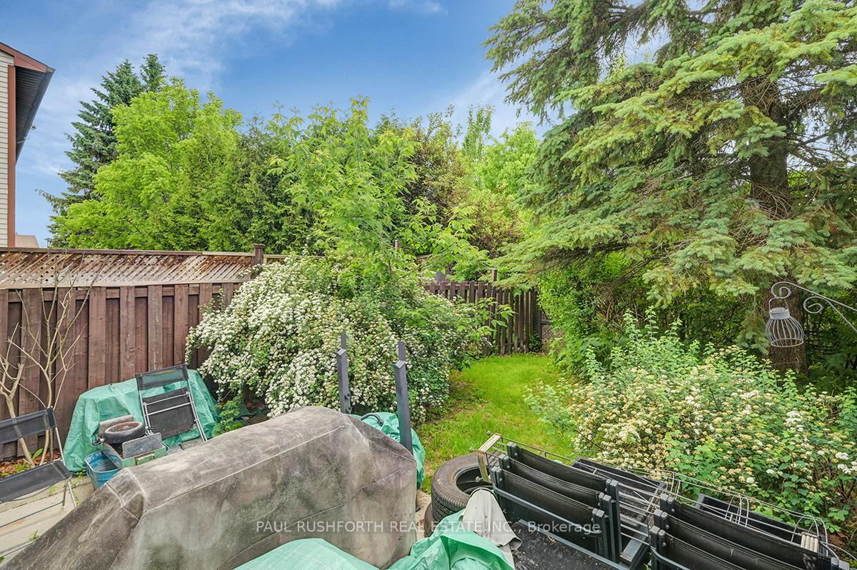 Property Photo: 1155 Millwood Court ON K1C 3E9