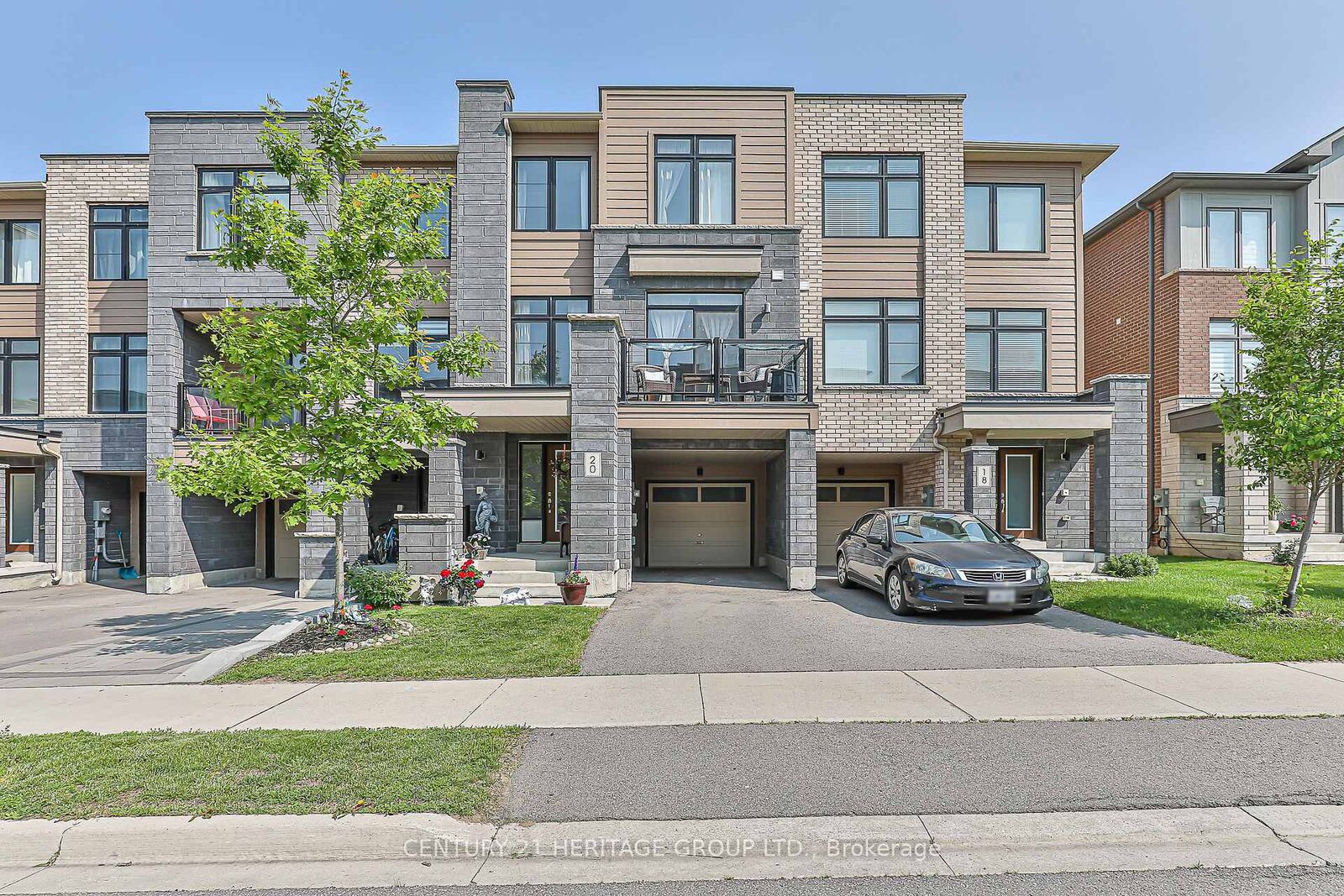 Property Photo: 20 Vantage Loop ON L3X 0K6