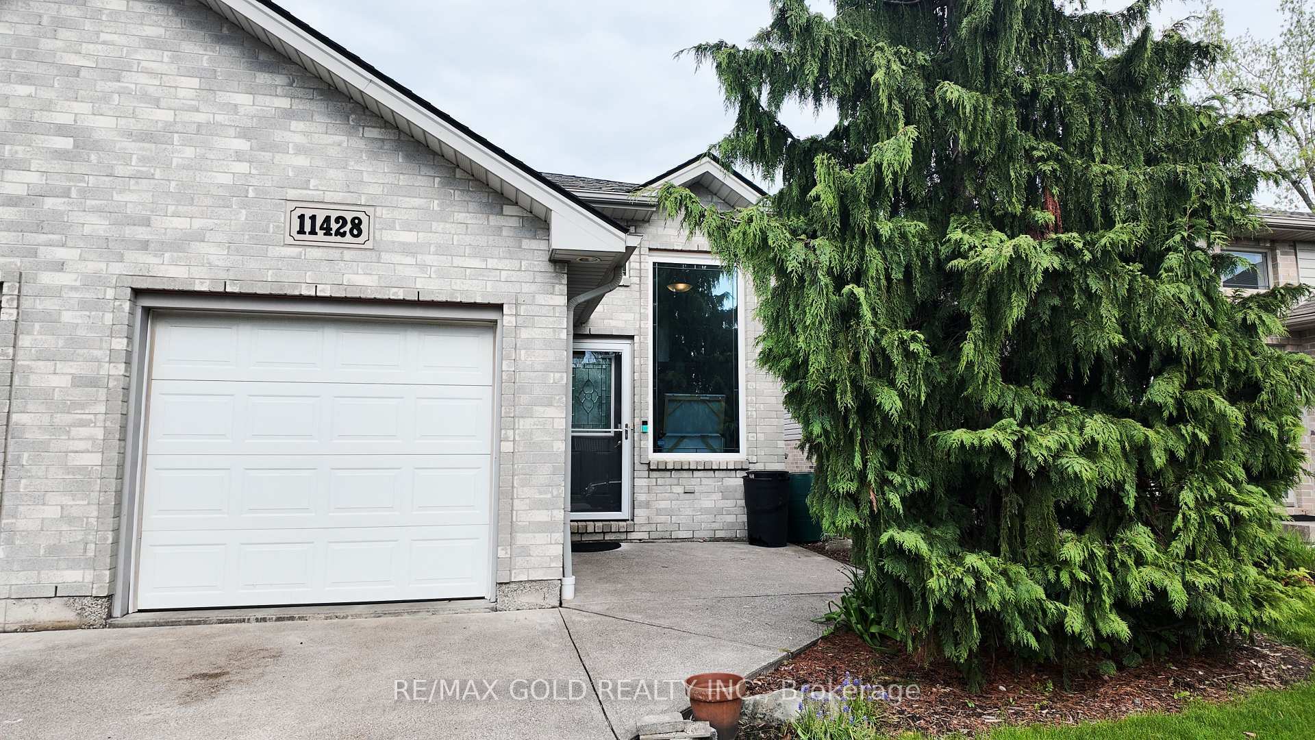 Property Photo: 11428 Timber Bay Crescent ON N8R 2K9