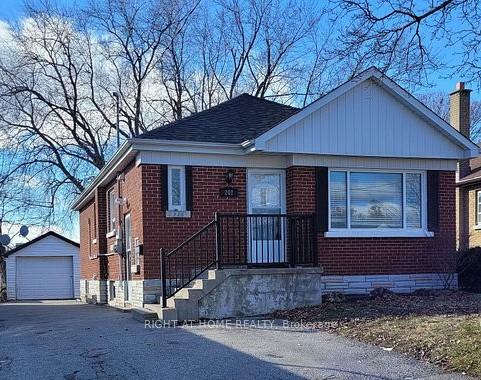 Property Photo: 202 Cadillac Avenue S ON L1H 5Z7