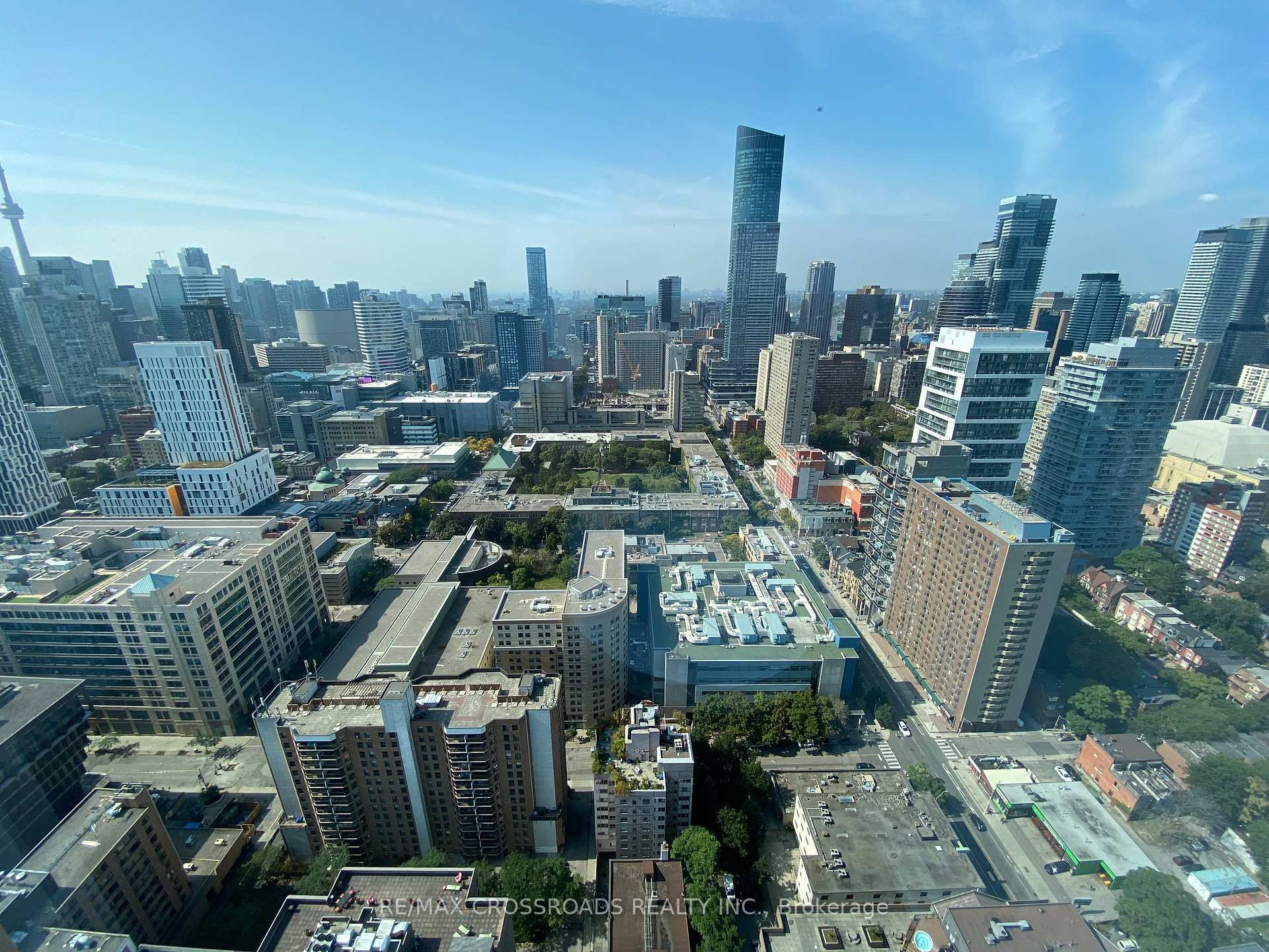 Property Photo: 319 Jarvis Street 4802 ON M5B 0C8