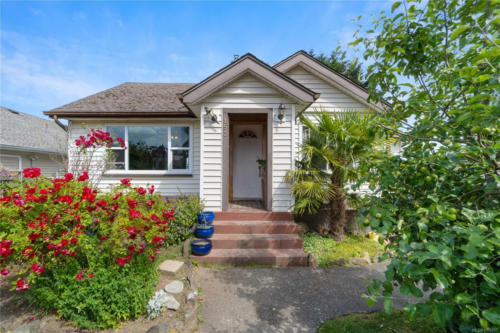 Property Photo: 153 View St BC V9R 4N5