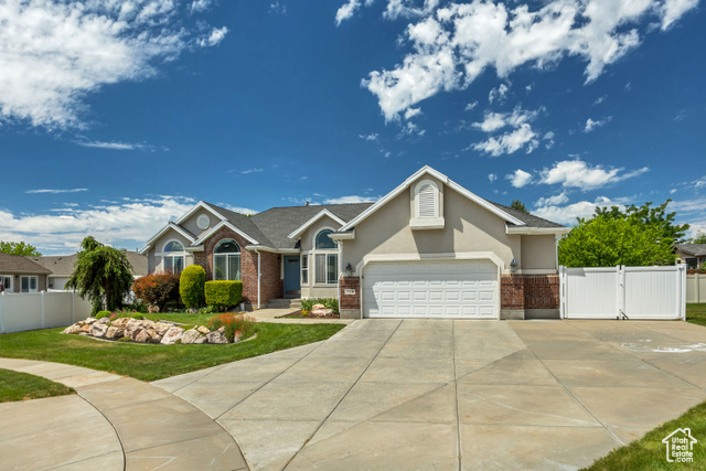 Property Photo: 3118 S 1115 W UT 84075