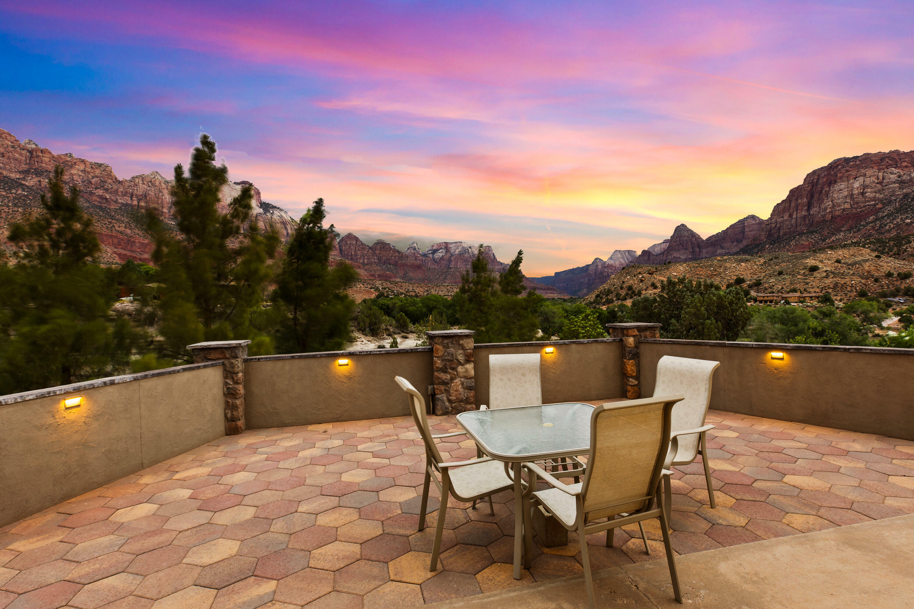 Property Photo: 34 Valley View Dr UT 84767
