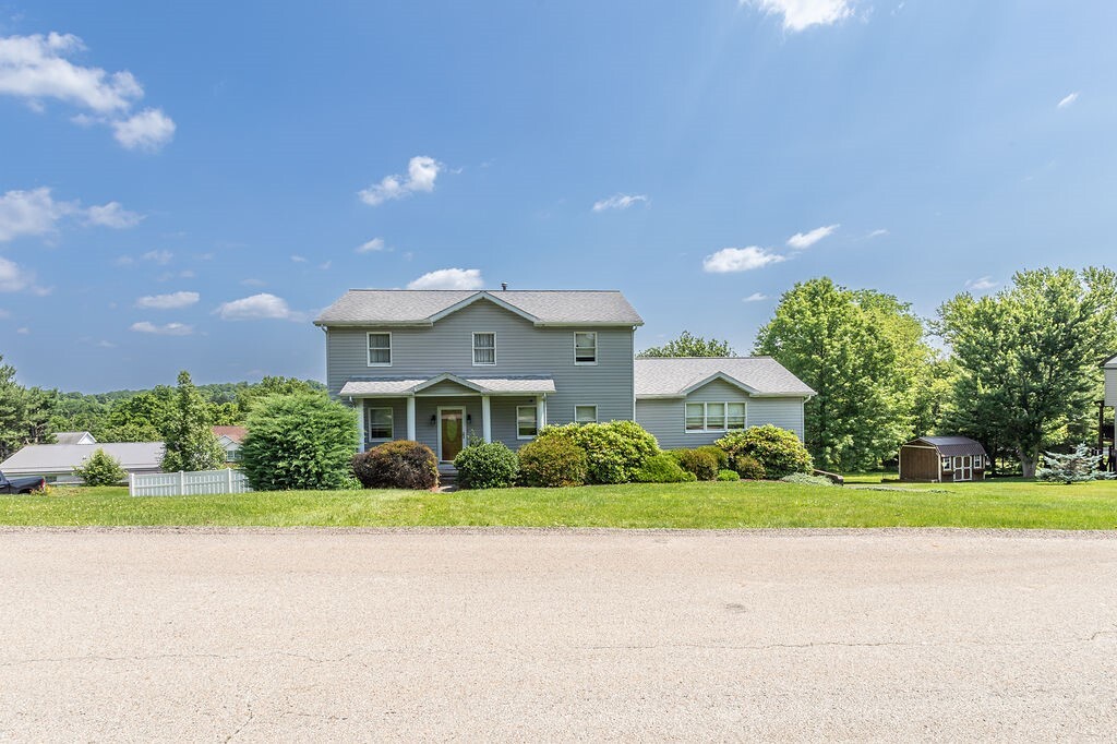 Property Photo:  408 Victor Drive  PA 15401 