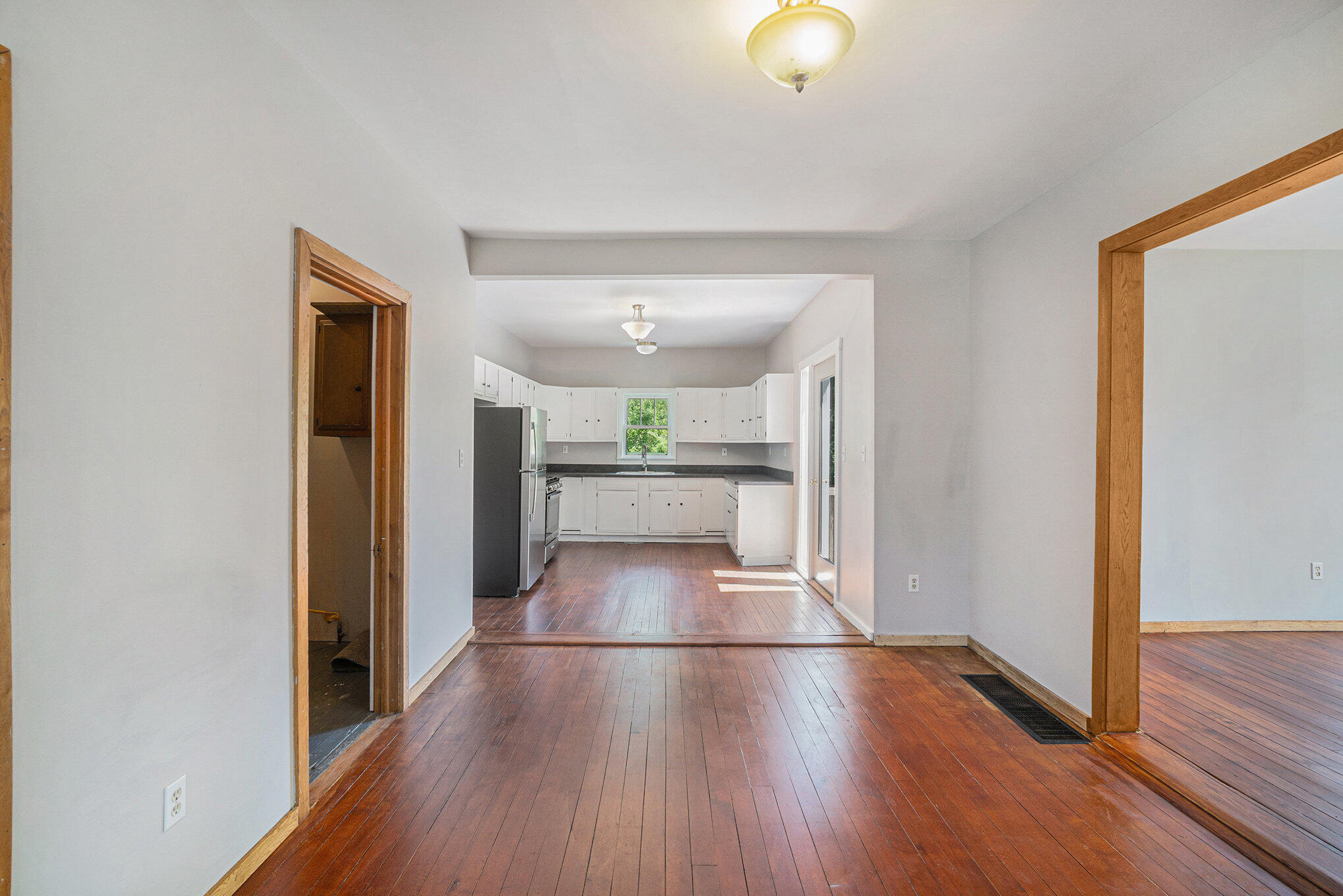 Property Photo:  1014 Court Street  MI 49721 