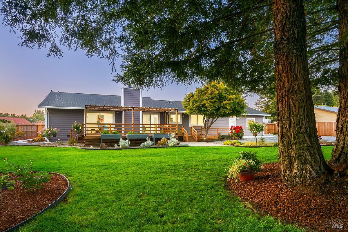 Property Photo: 1728 William Drive CA 94951