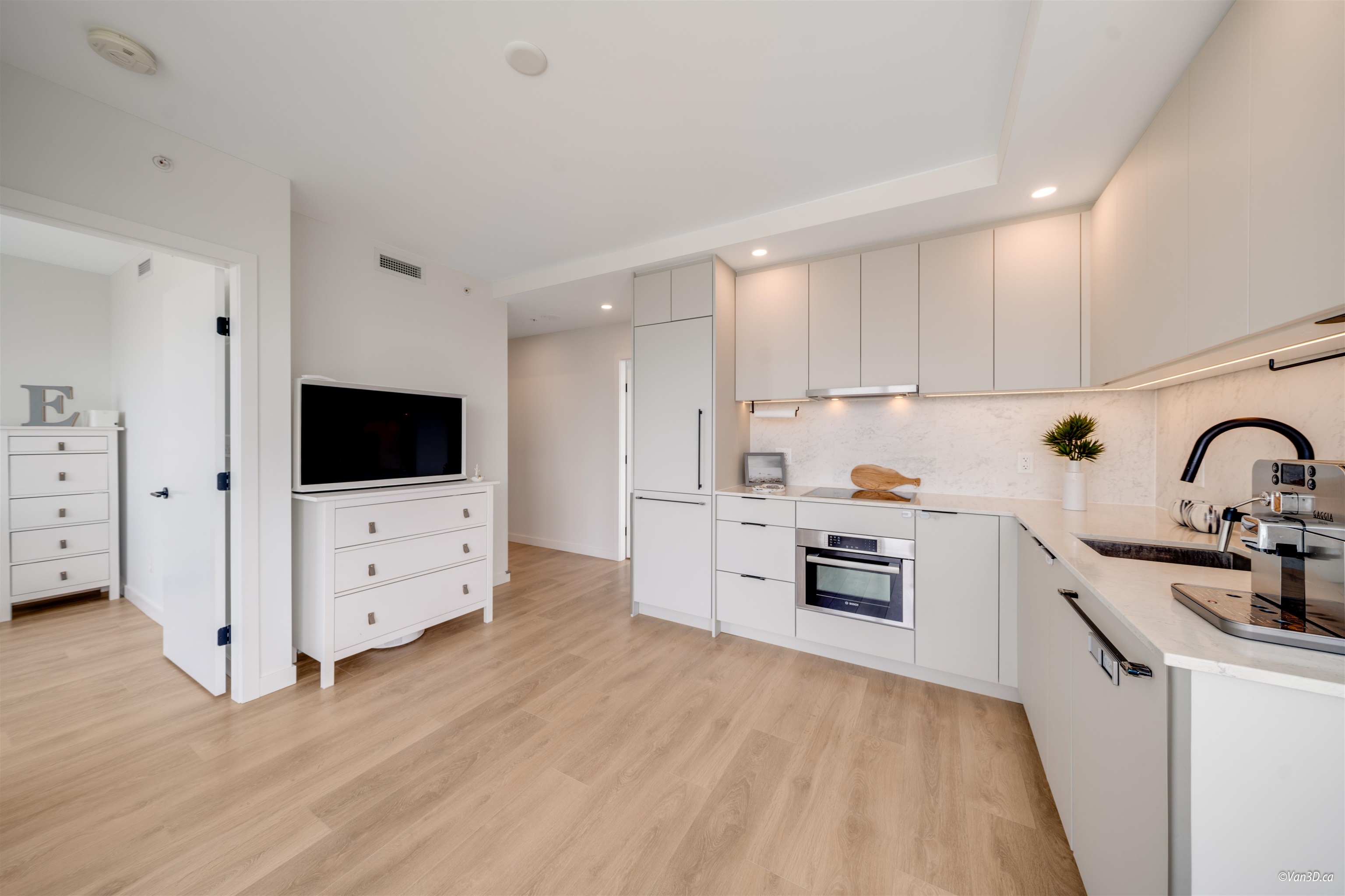 Property Photo: 13685 102 Avenue 2211 BC V3T 0S2