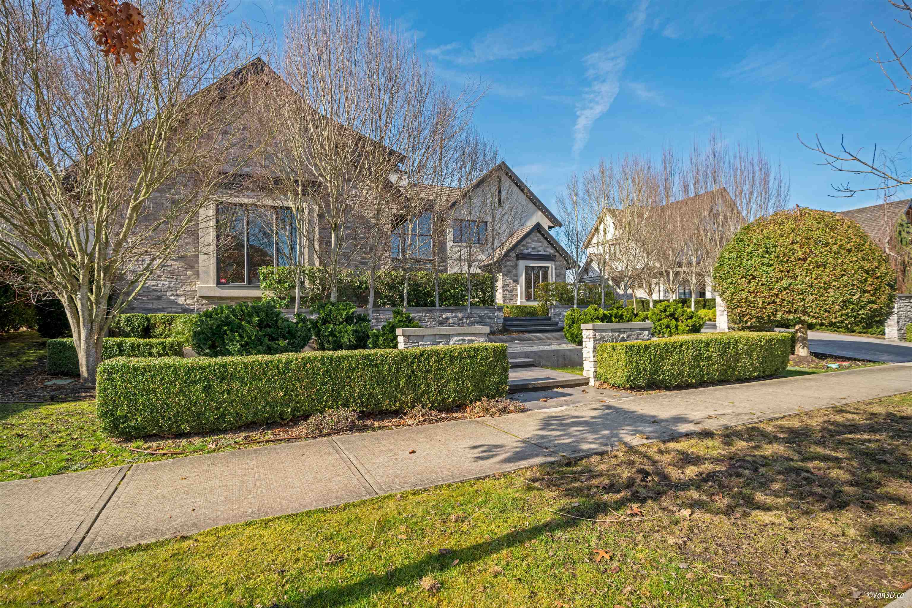 Property Photo: 3389 164A Street BC V3Z 0G5