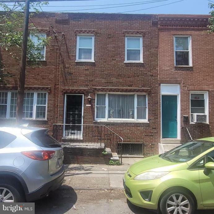 1732 S 8th Street  Philadelphia PA 19148 photo
