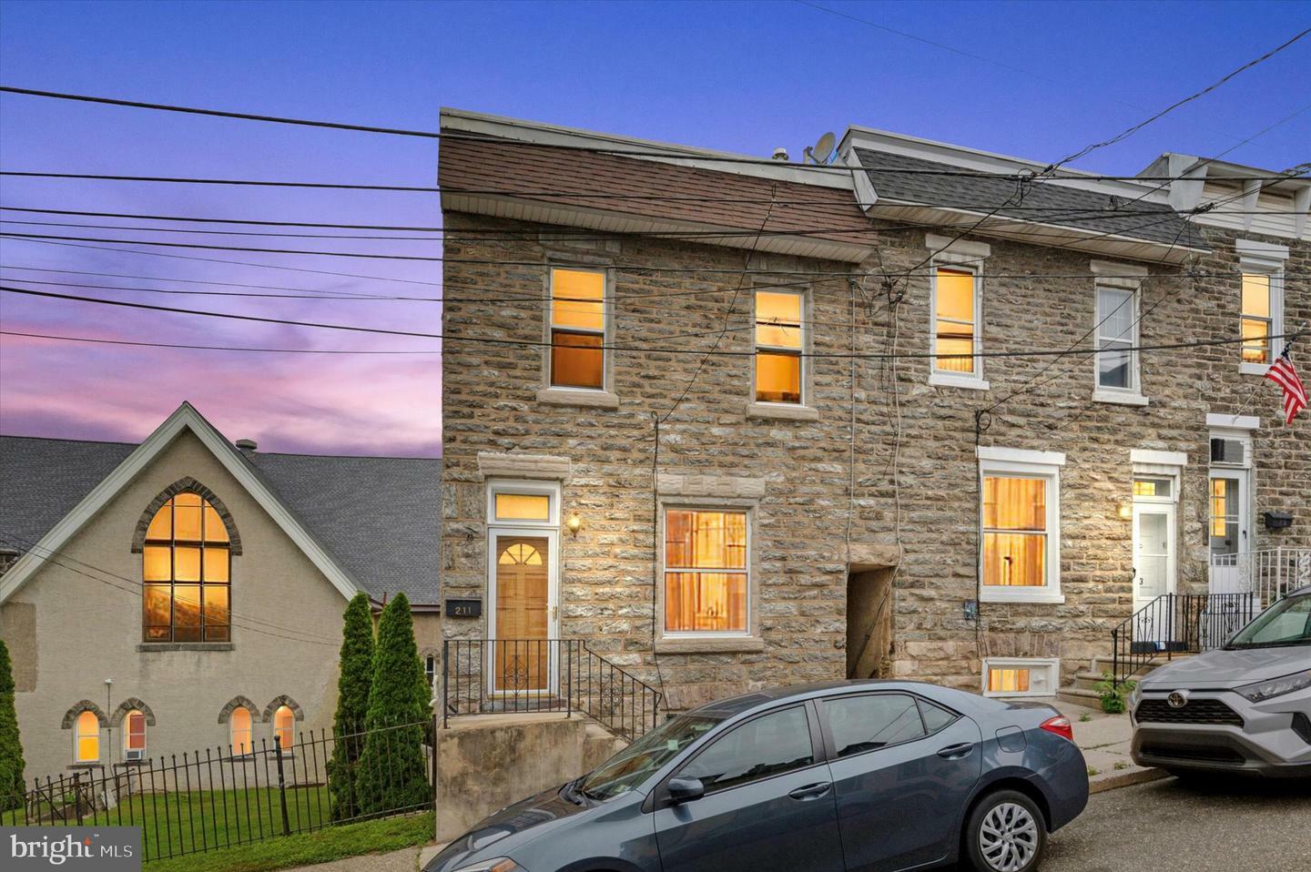 Property Photo:  211 Dawson Street  PA 19128 