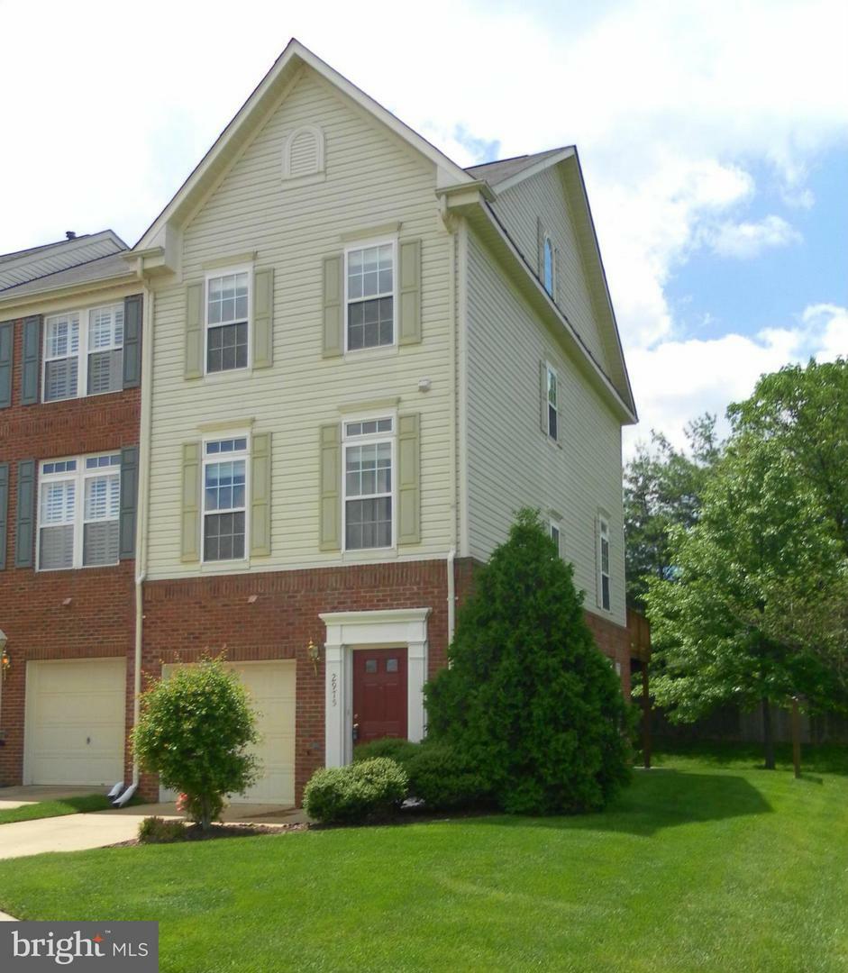 Property Photo: 2975 Huntington Grove Square VA 22306