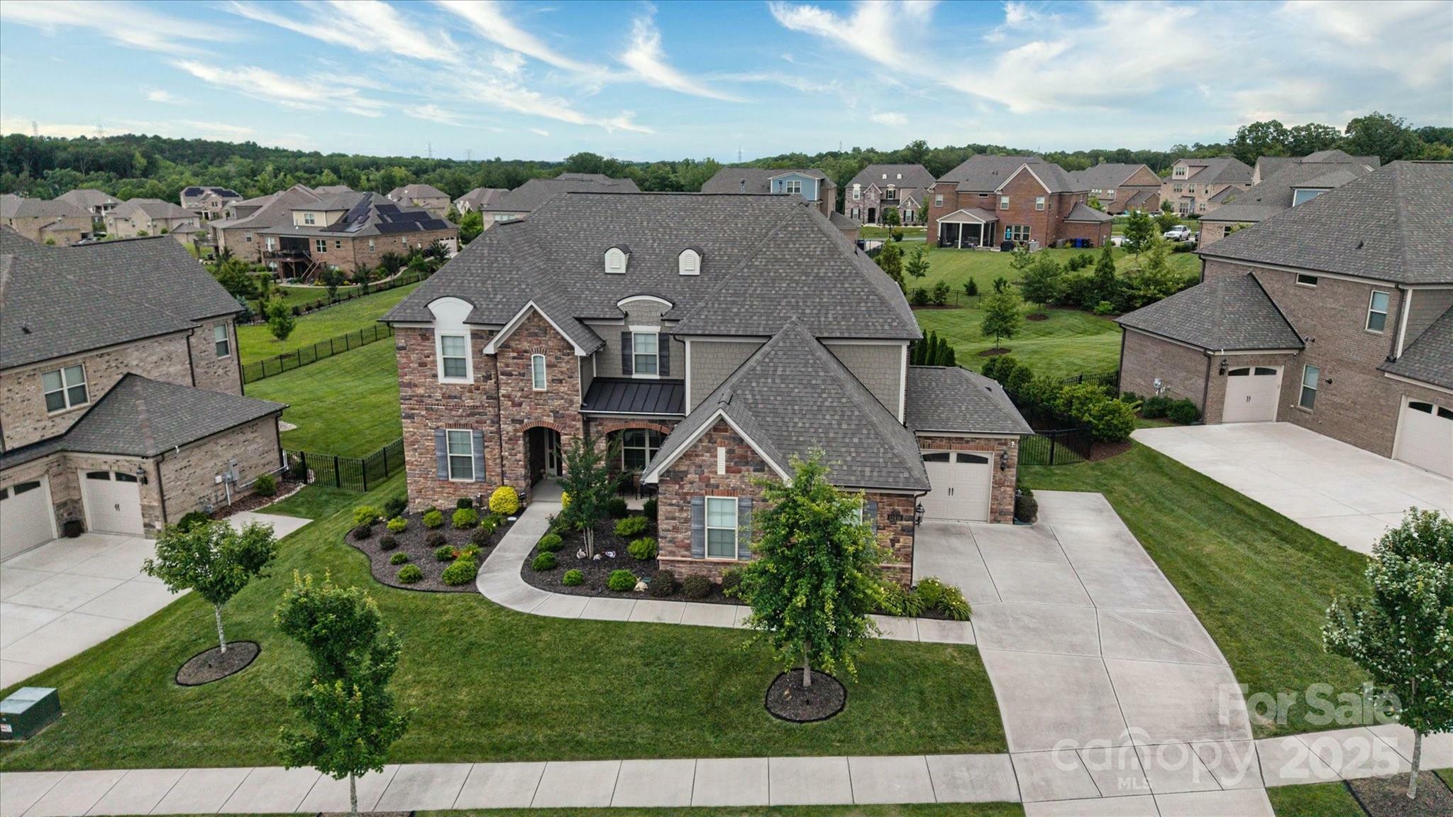 Property Photo: 12410 Franklin Park Lane NC 28078