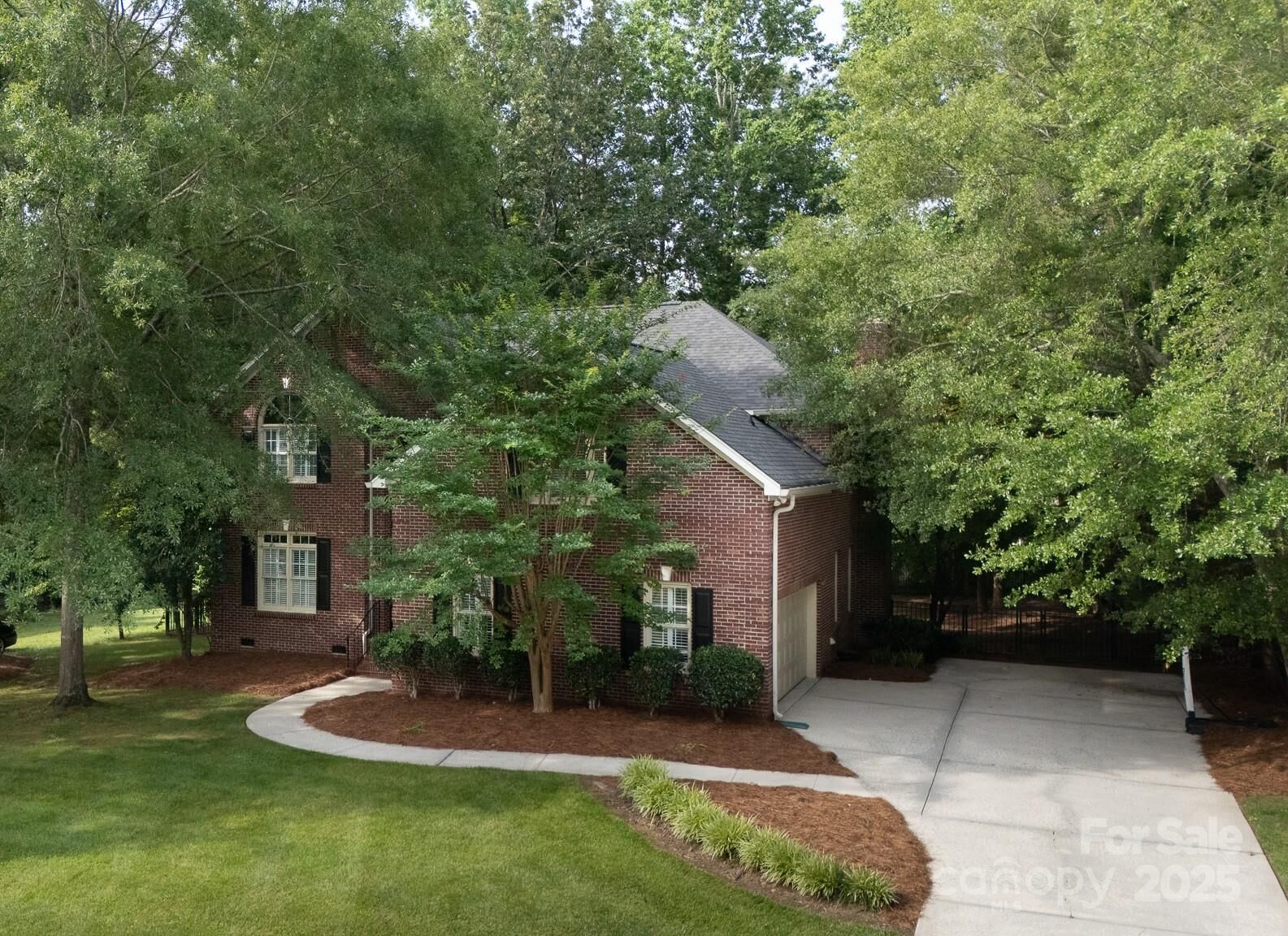 Property Photo:  1587 Summit View Drive  SC 29732