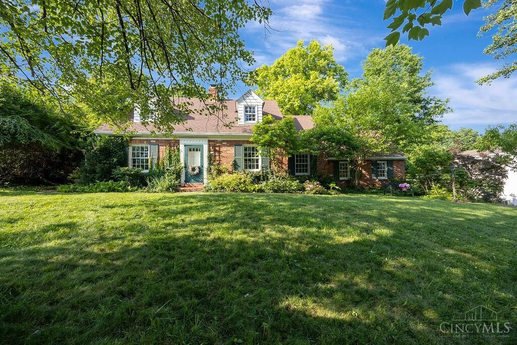 Property Photo: 404 Oliver Road OH 45215