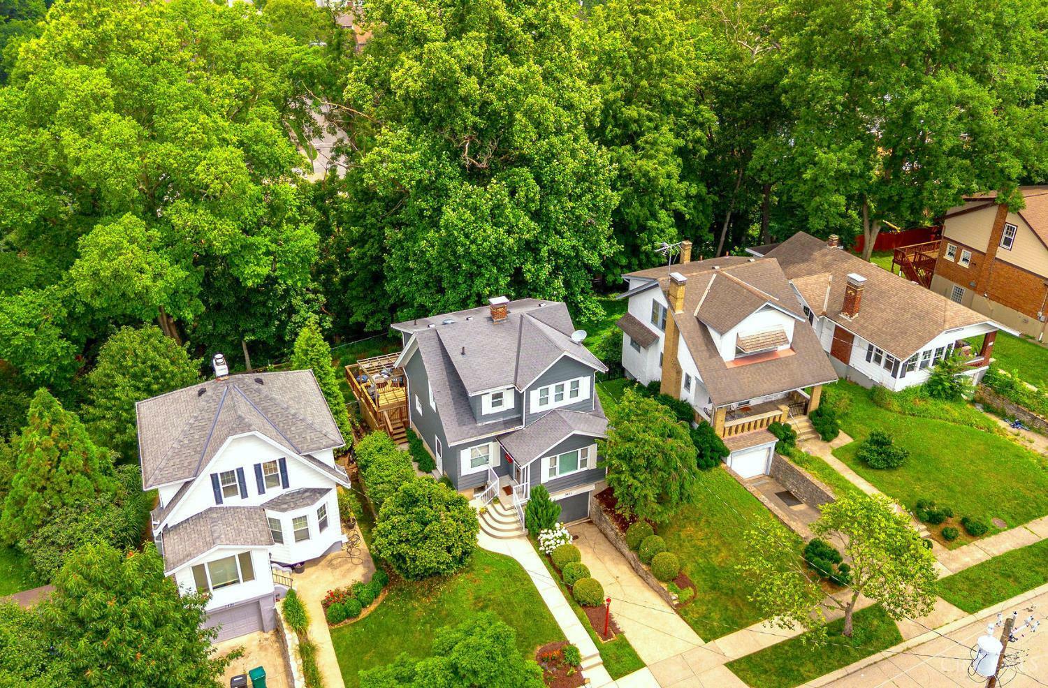 Property Photo: 3412 N Club Crest Avenue OH 45209