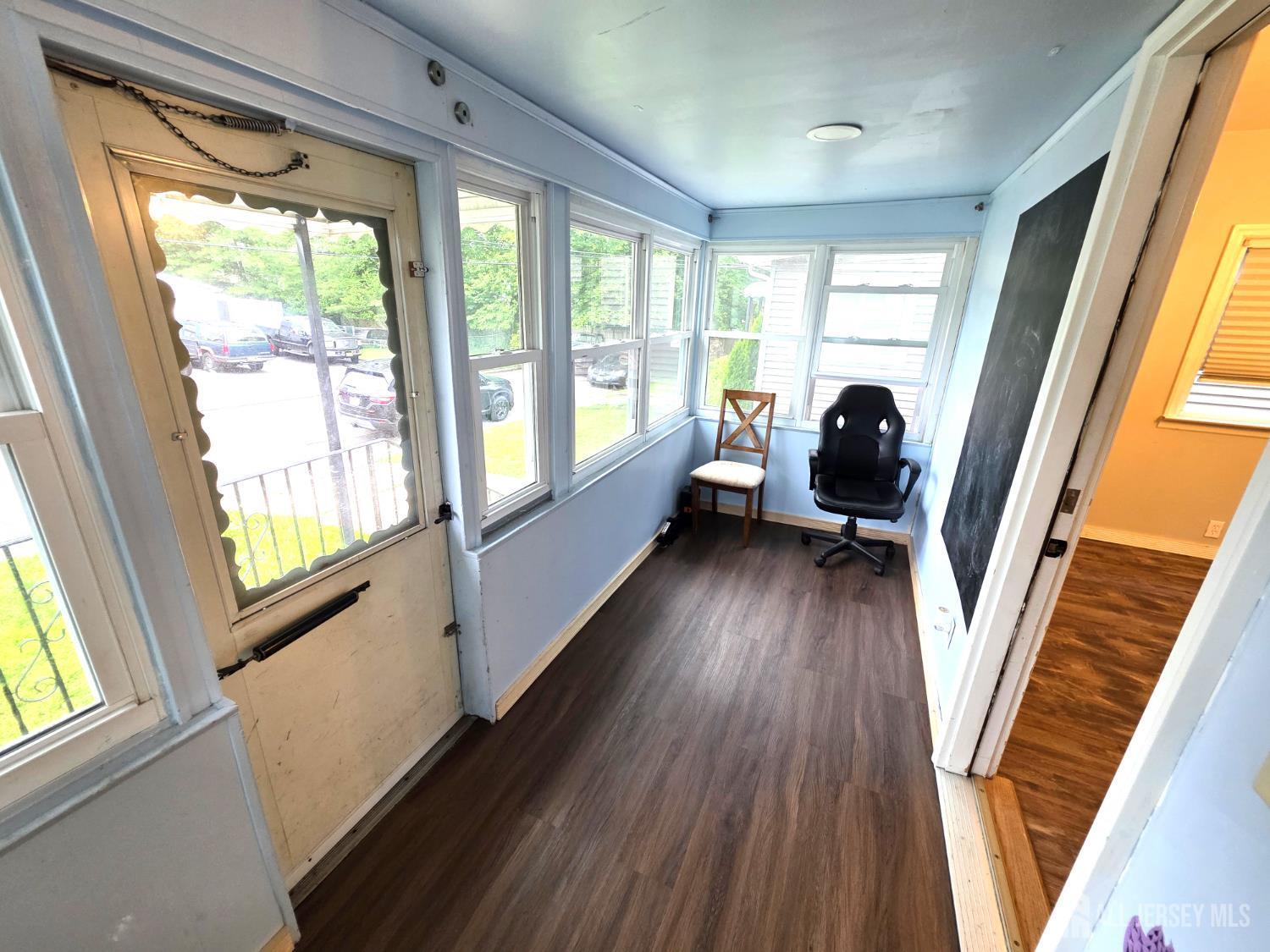 Property Photo: 4 Vale Street NJ 08817