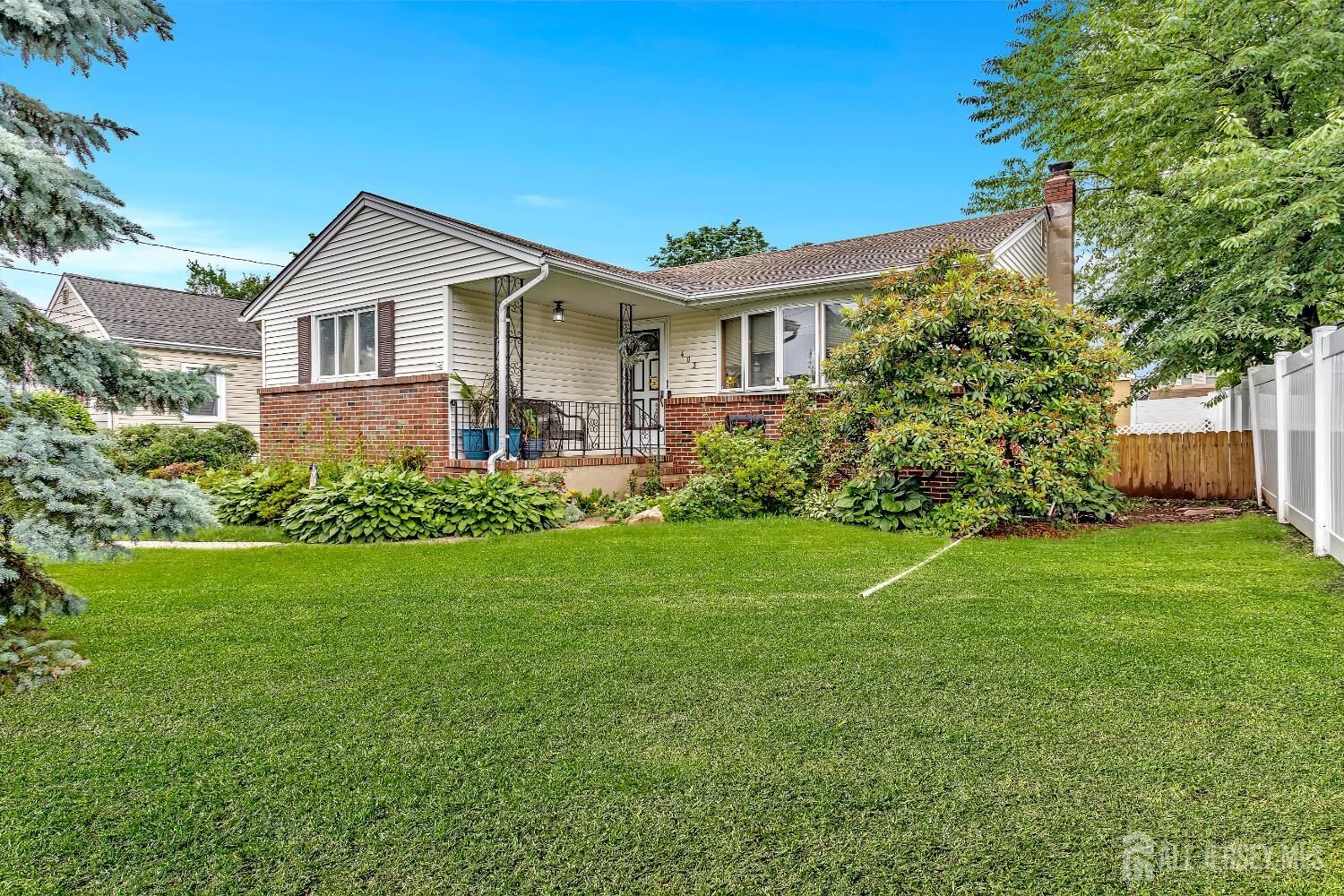 Property Photo: