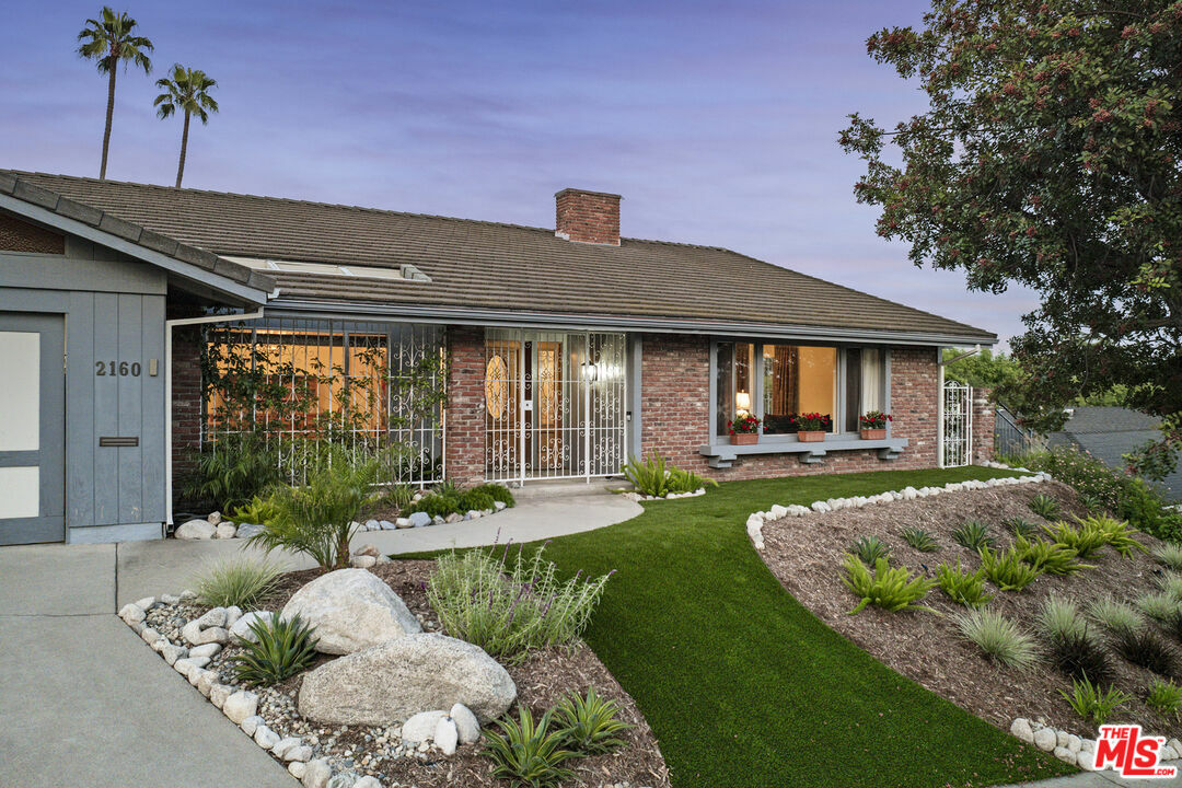 Property Photo: 2160 Winona Blvd CA 90027