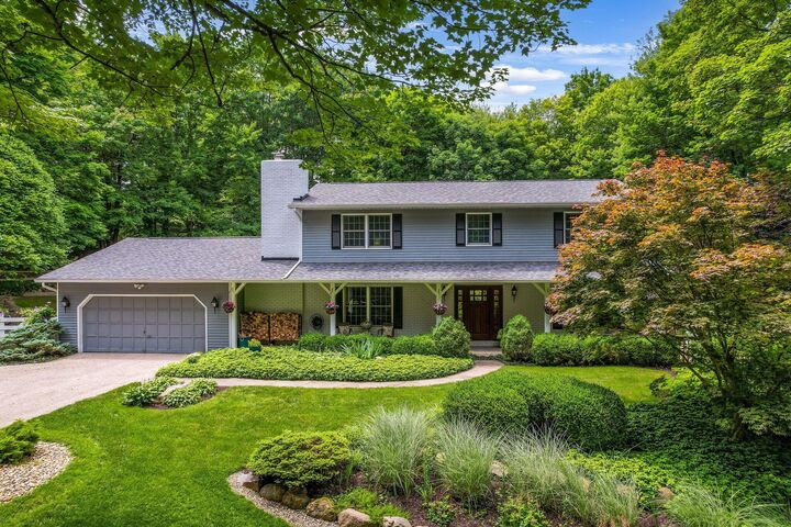 Property Photo:  2211 Welsh Hills NE Road  OH 43023 