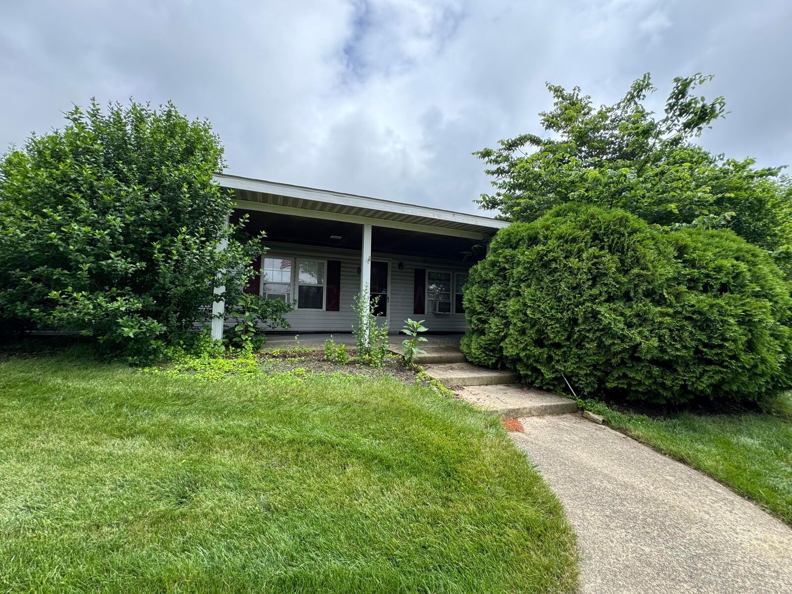 Property Photo:  13668 State Route 41  OH 43128 