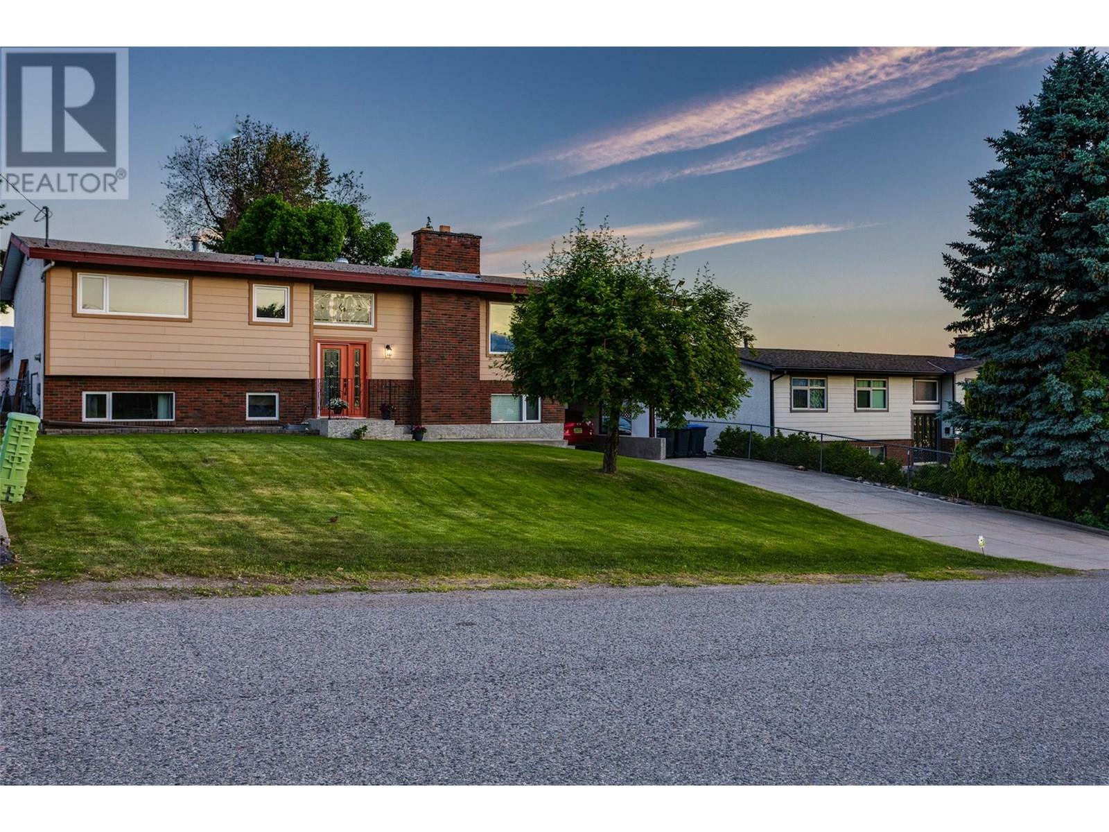 Photo de la propriété: 1675 Stayman Road BC V1P 1B2