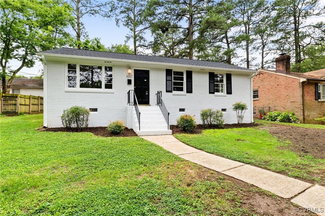 Property Photo:  6817 W Grace Street  VA 23226 