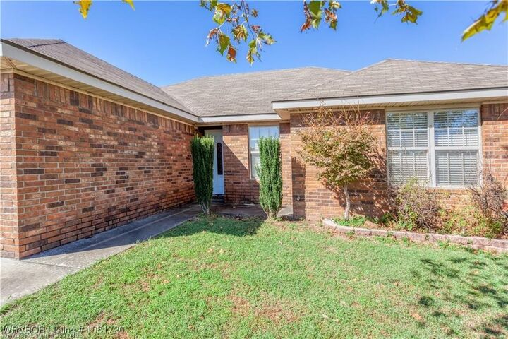Property Photo:  2028 Marit Street  AR 72944