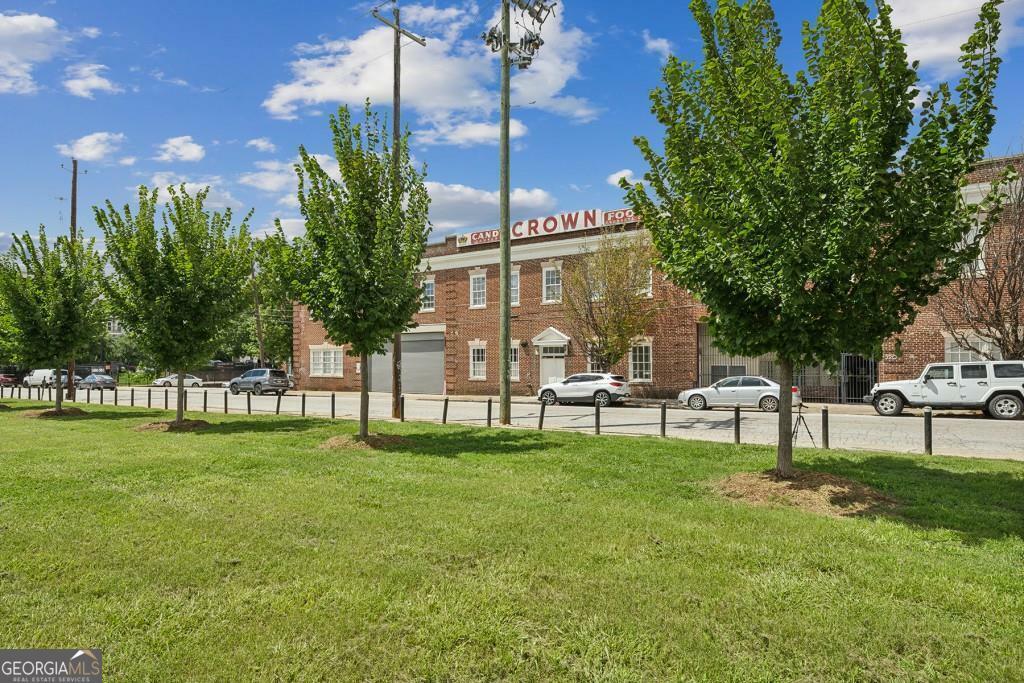 Property Photo: 320 Martin Luther King Jr Drive SE 9 GA 30312