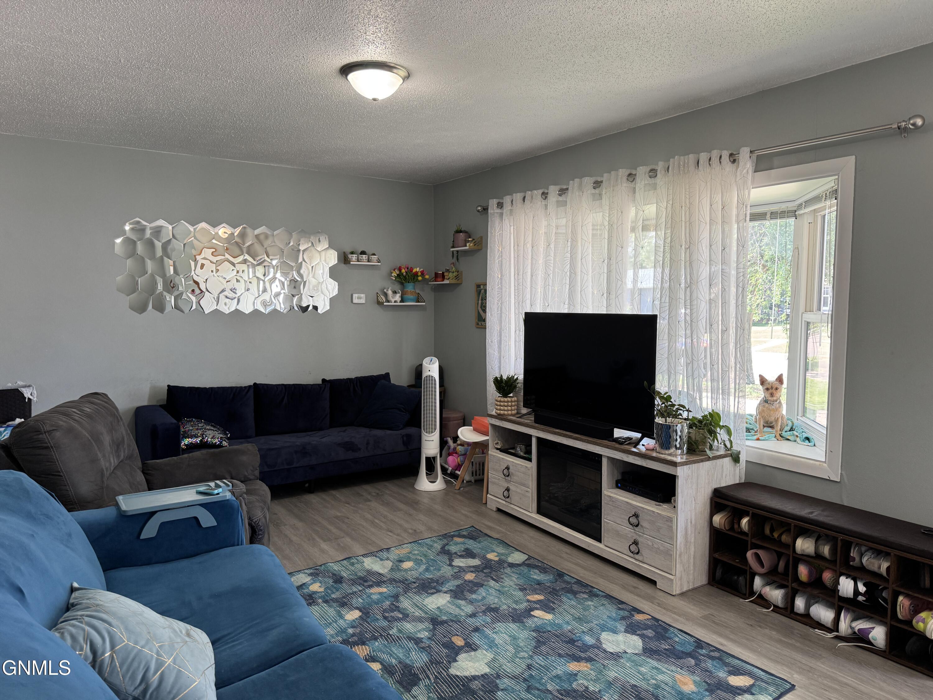 Property Photo: 516 3rd Street NE ND 58854