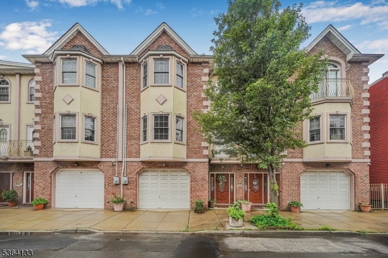 Property Photo:  129 Niagara St  NJ 07105 