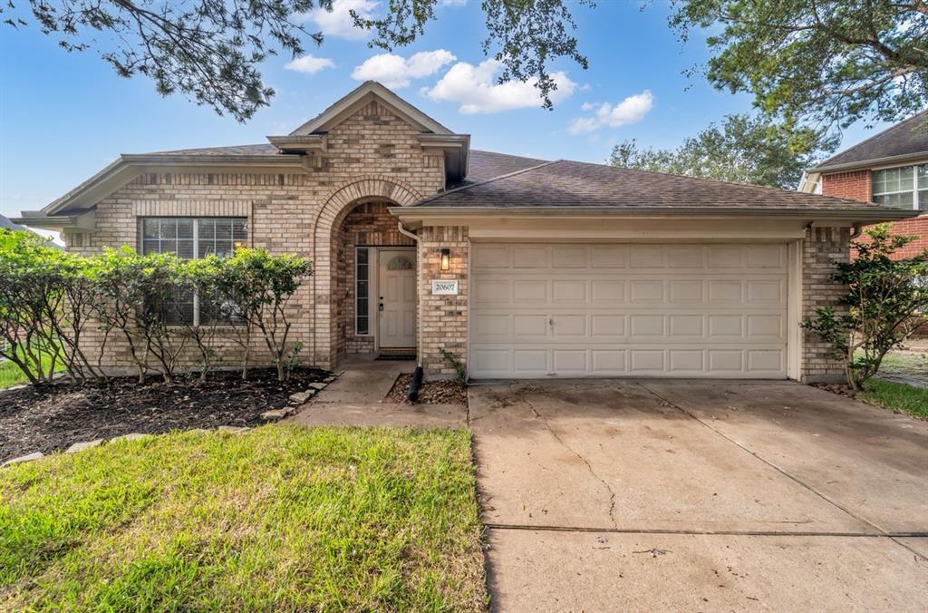 Property Photo: 20607 Dademount Court TX 77407