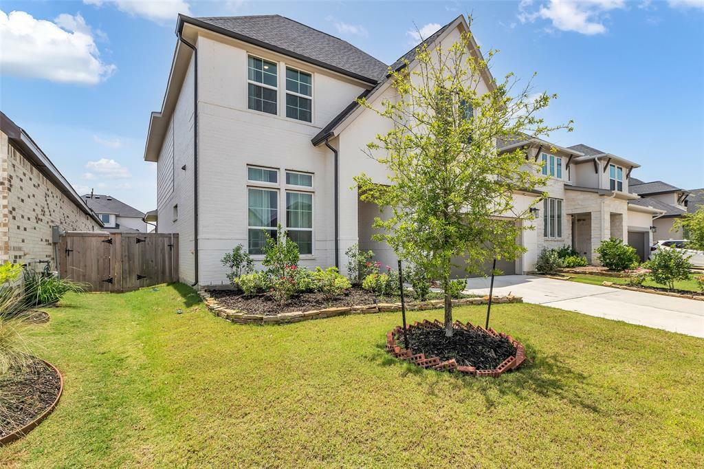 Property Photo: 9219 Trimble Landing Drive TX 77375