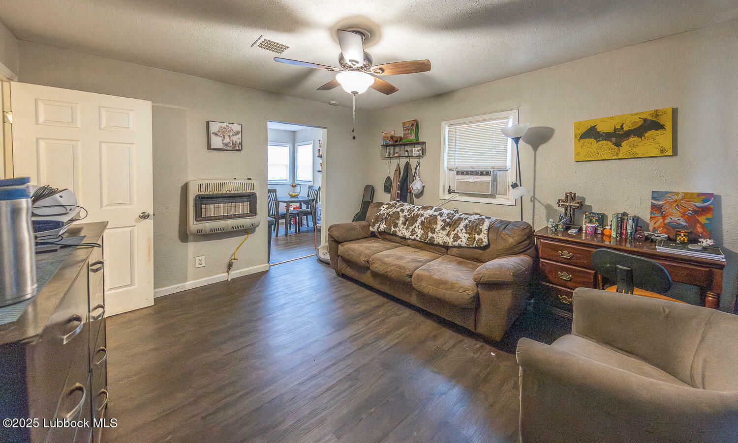 Property Photo: 1101 44th Street TX 79412