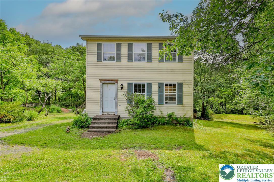 Property Photo: 431 Hawk Road PA 18353