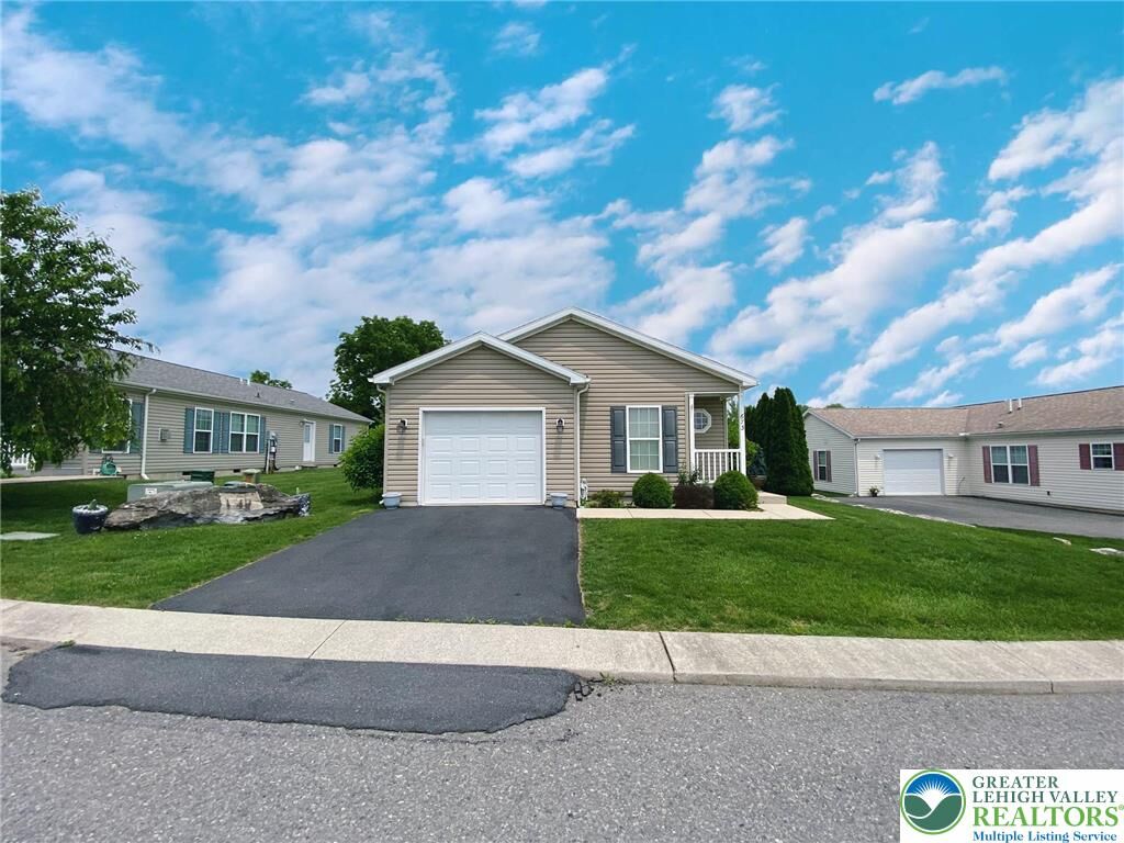 Property Photo: 673 Rosecliff Drive PA 18040