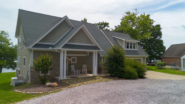 Property Photo:  976 Bridgeview Hills Drive  TN 37725 