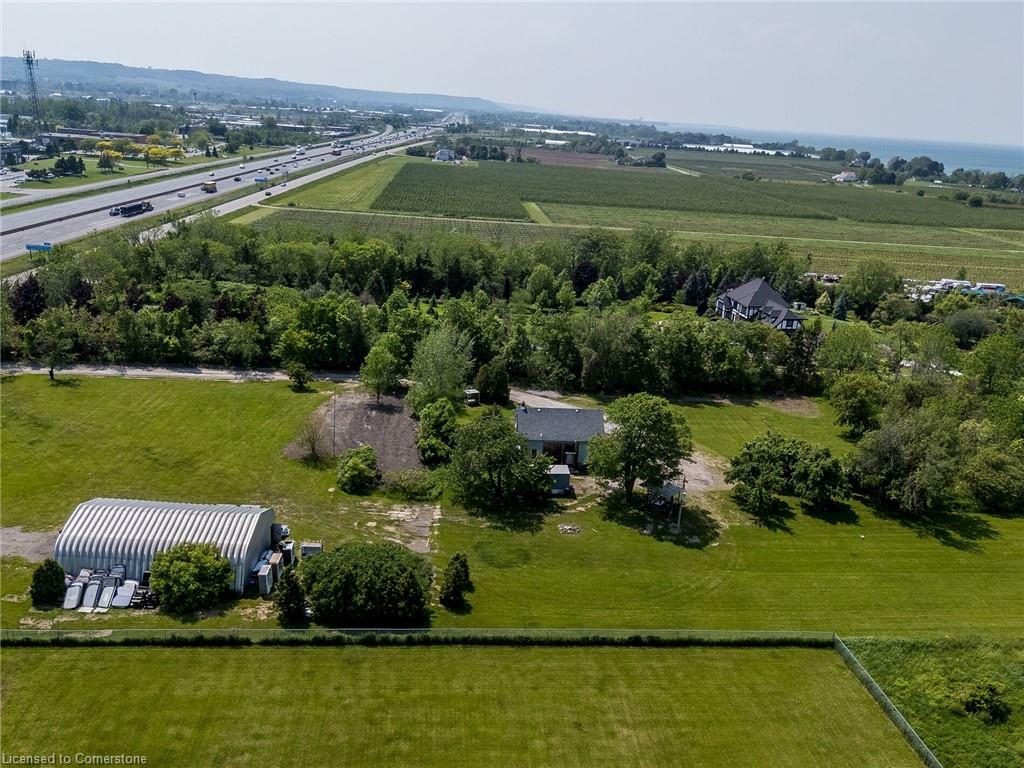 Property Photo: 4613 North Service Road ON L0R 1B1