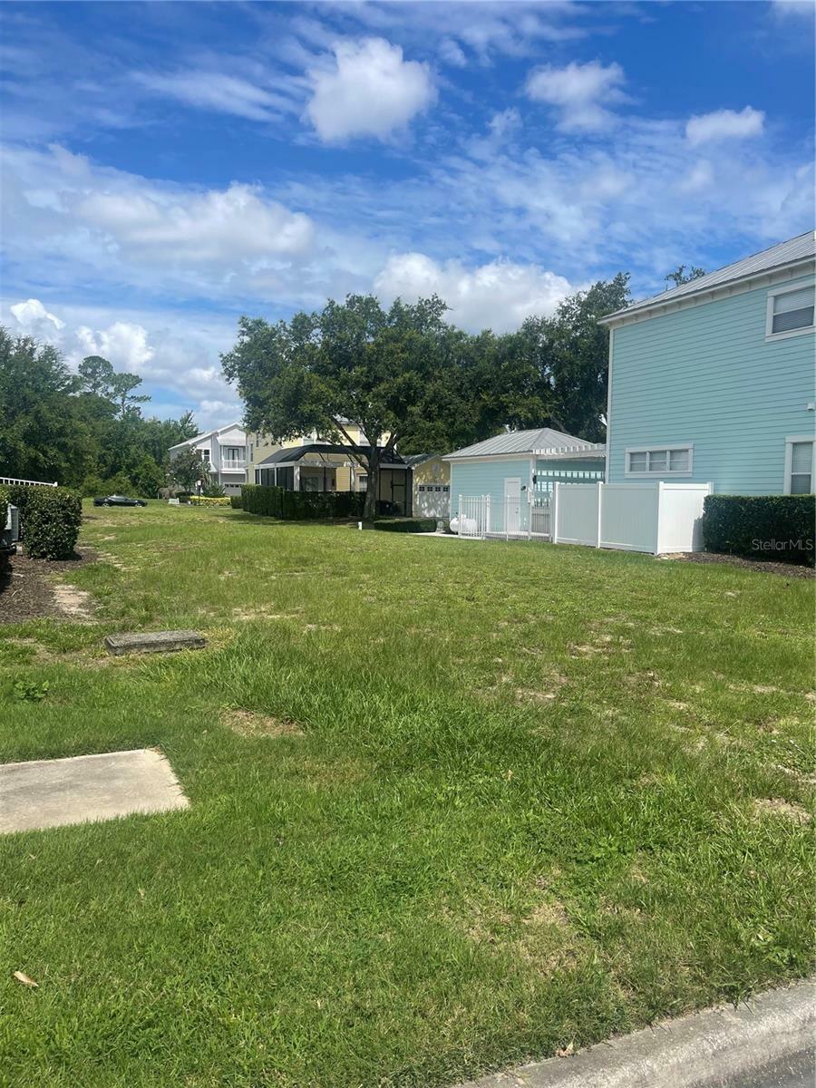 Property Photo: 1550 Fairview Circle FL 34747