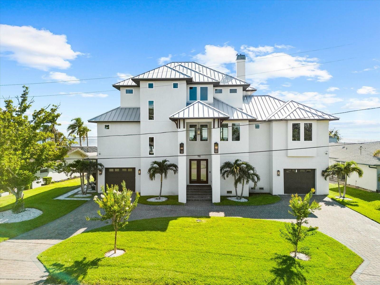 Property Photo: 110 Carlyle Drive FL 34683