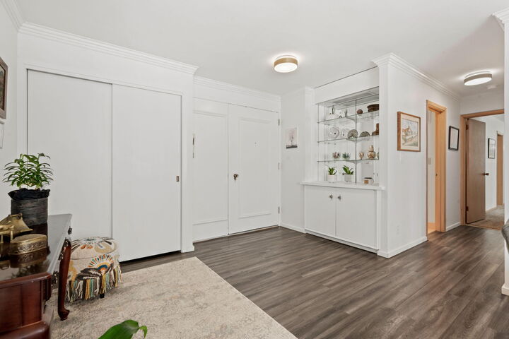 Property Photo:  1610 N Prospect Ave 704  WI 53202 